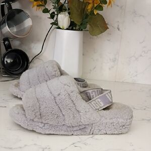 UGG LILAC Fuzzy Slippers WOMEN
